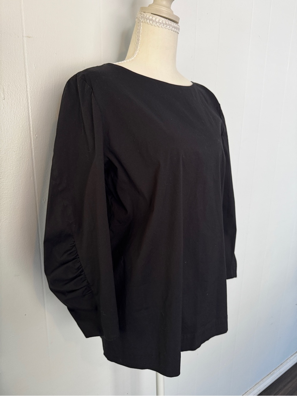Lafayette 148 New York Black Long-Sleeve Boatneck Blouse